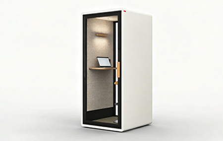 Hong Kong Office Project: Two White Single-Person Soundproof Booths Create Flexible Focus Spaces